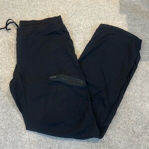 Lululemon Light-weight Men’s Pants, Size Large.